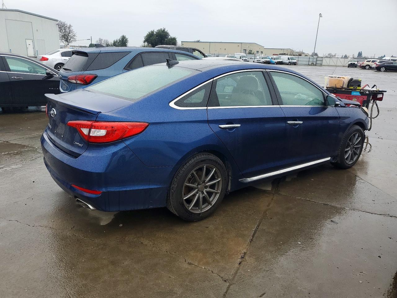 2015 HYUNDAI SONATA SPORT photo 3