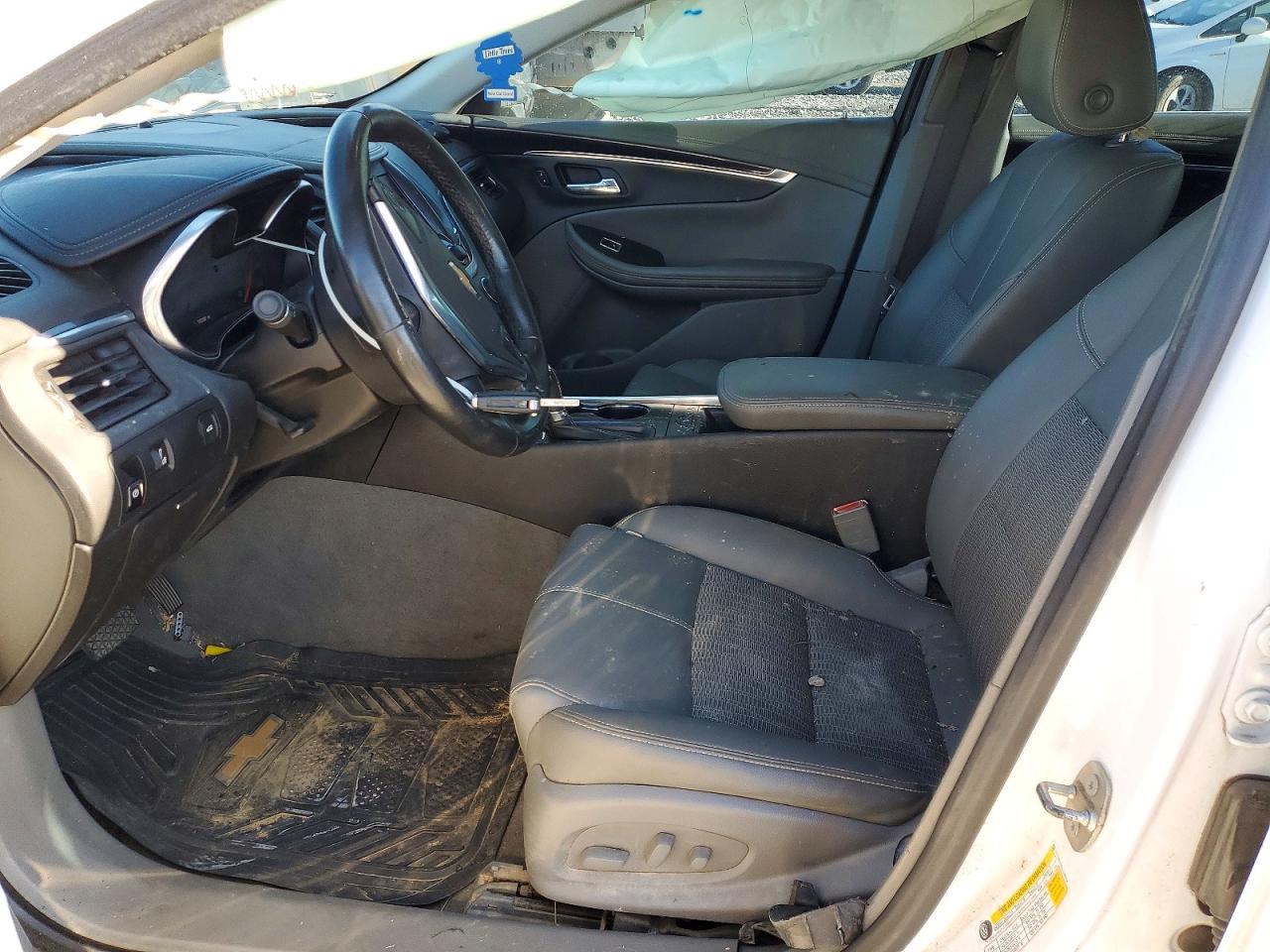2018 CHEVROLET IMPALA LT photo 7
