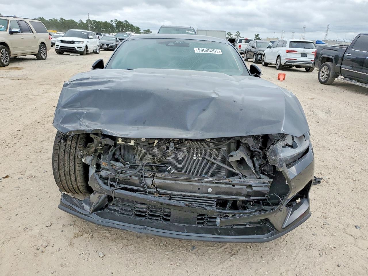 2025 FORD MUSTANG photo 5