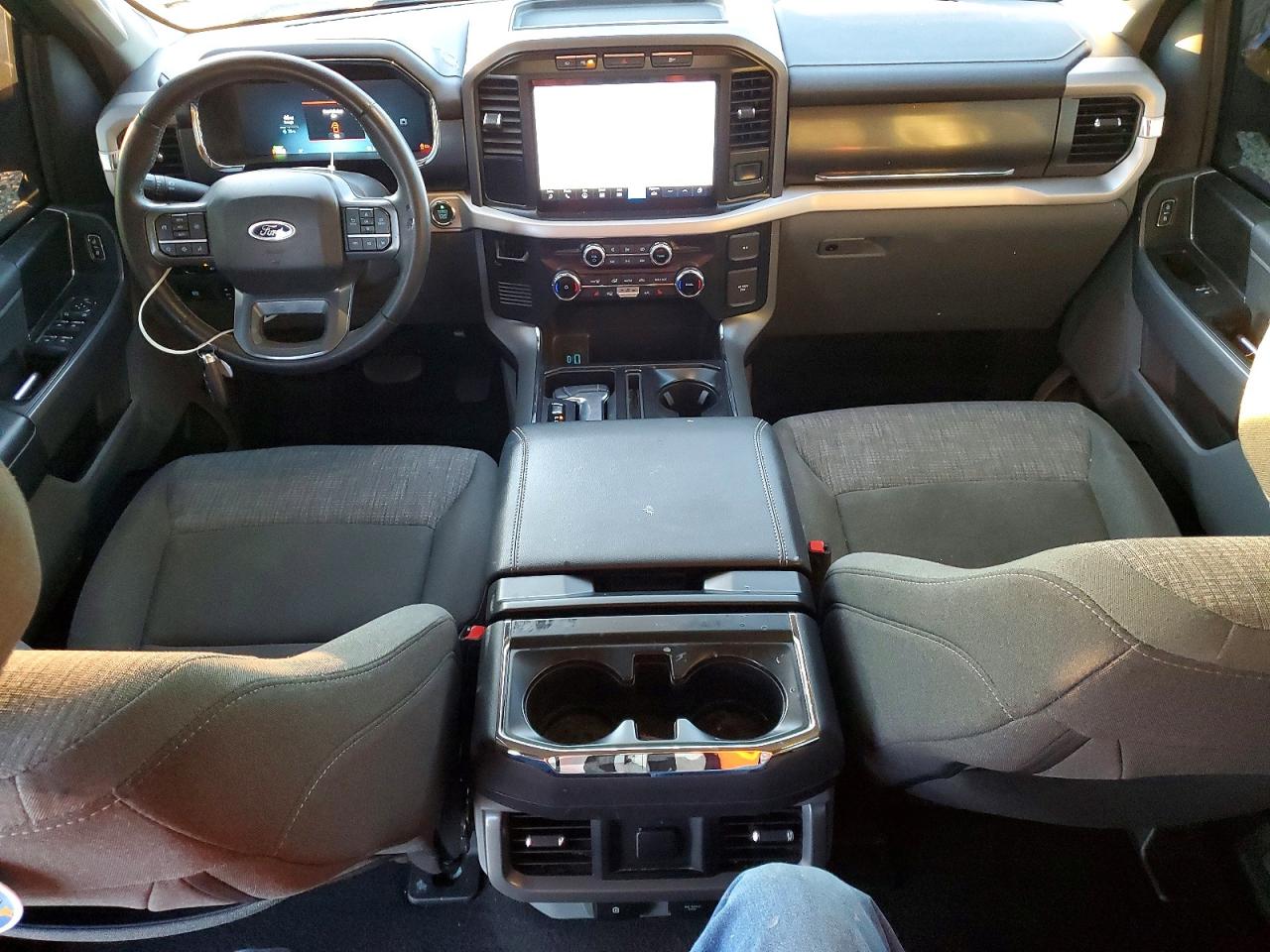 2023 FORD F150 LIGHTNING PRO photo 8