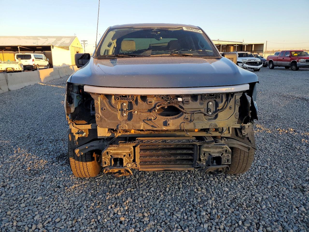 2023 FORD F150 LIGHTNING PRO photo 5