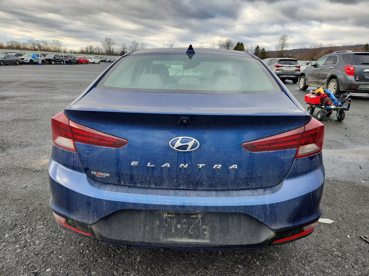 2020 HYUNDAI ELANTRA SEL photo 6