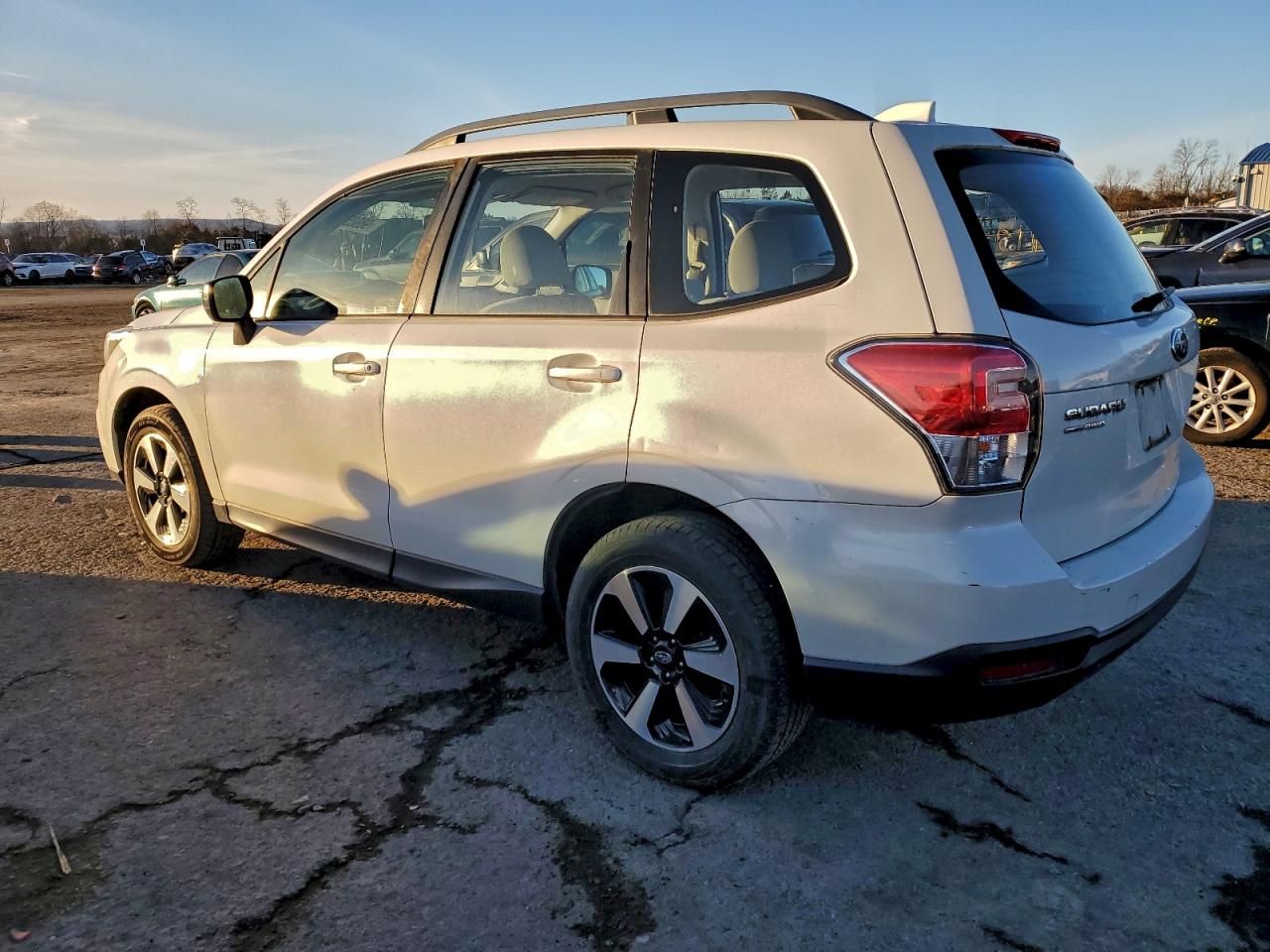 2018 SUBARU FORESTER 2.5I photo 2