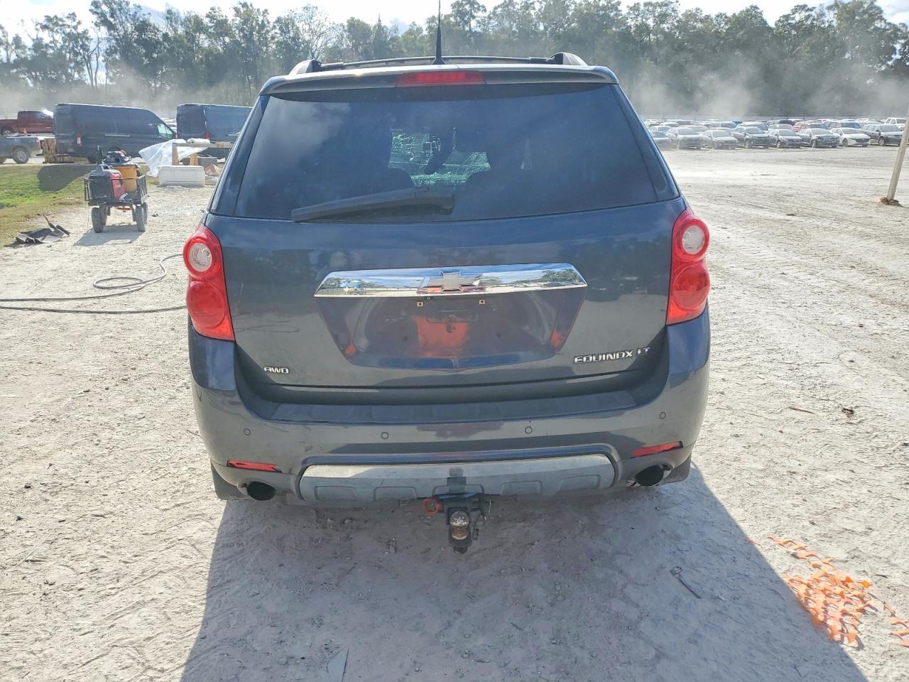 2010 CHEVROLET EQUINOX LT photo 6