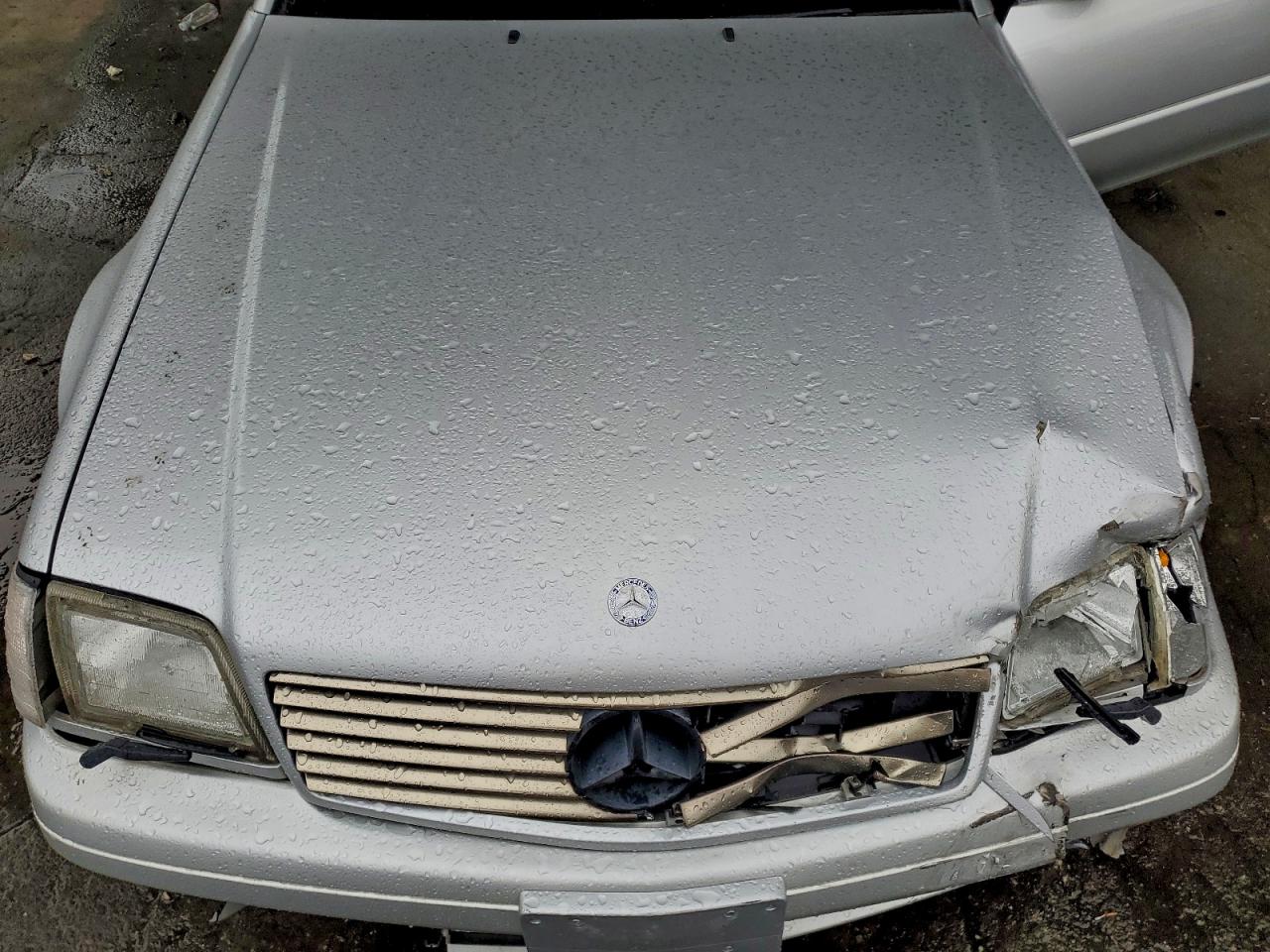 2000 MERCEDES-BENZ SL 500 photo 11