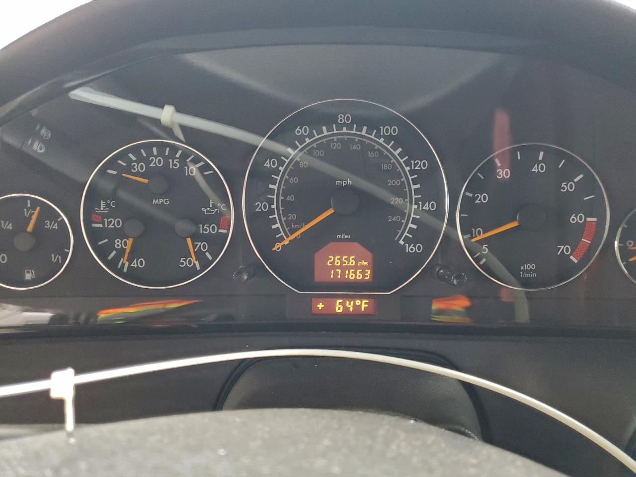 2000 MERCEDES-BENZ SL 500 photo 9