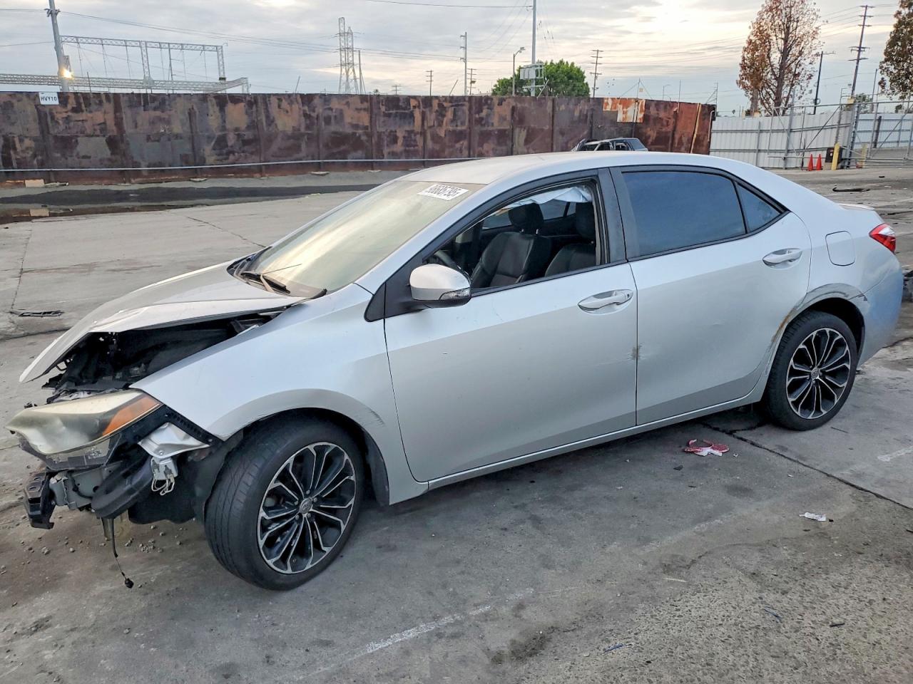 2016 TOYOTA COROLLA