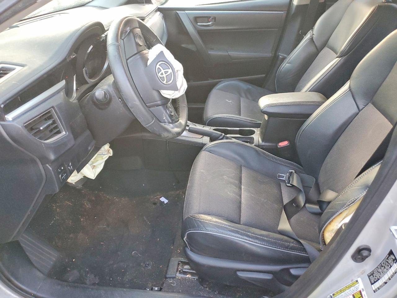 2016 TOYOTA COROLLA L photo 7