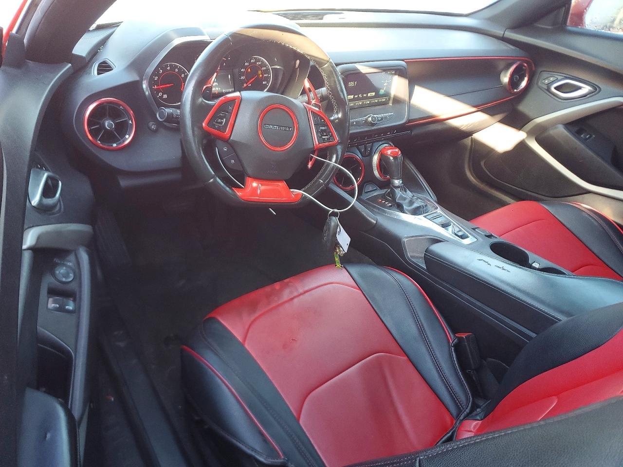 2016 CHEVROLET CAMARO LT photo 8