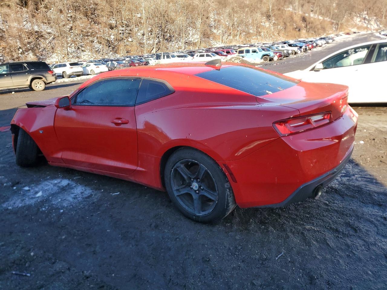 2016 CHEVROLET CAMARO LT photo 2