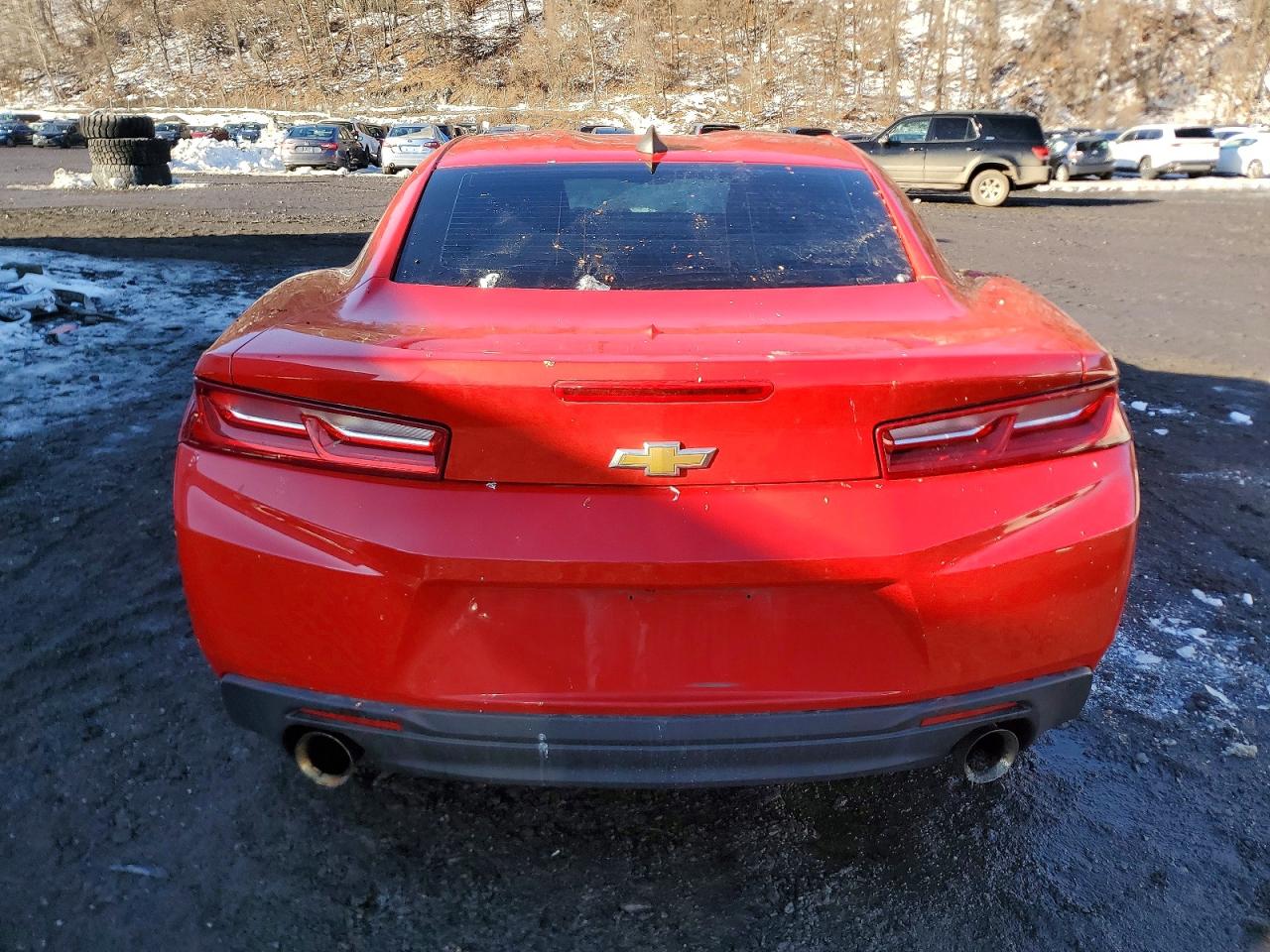 2016 CHEVROLET CAMARO LT photo 6