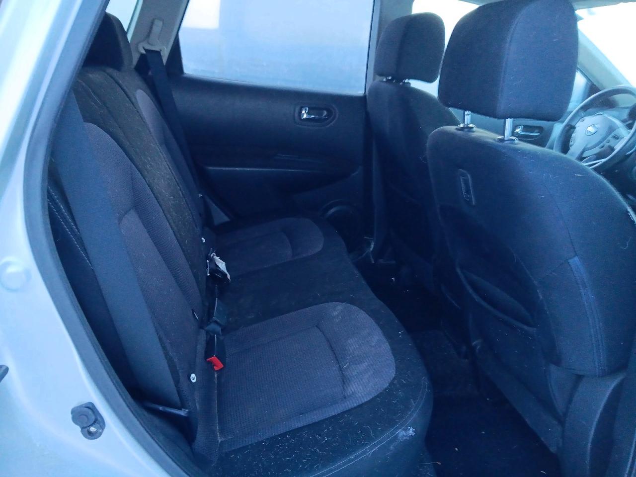 2013 NISSAN ROGUE S photo 10