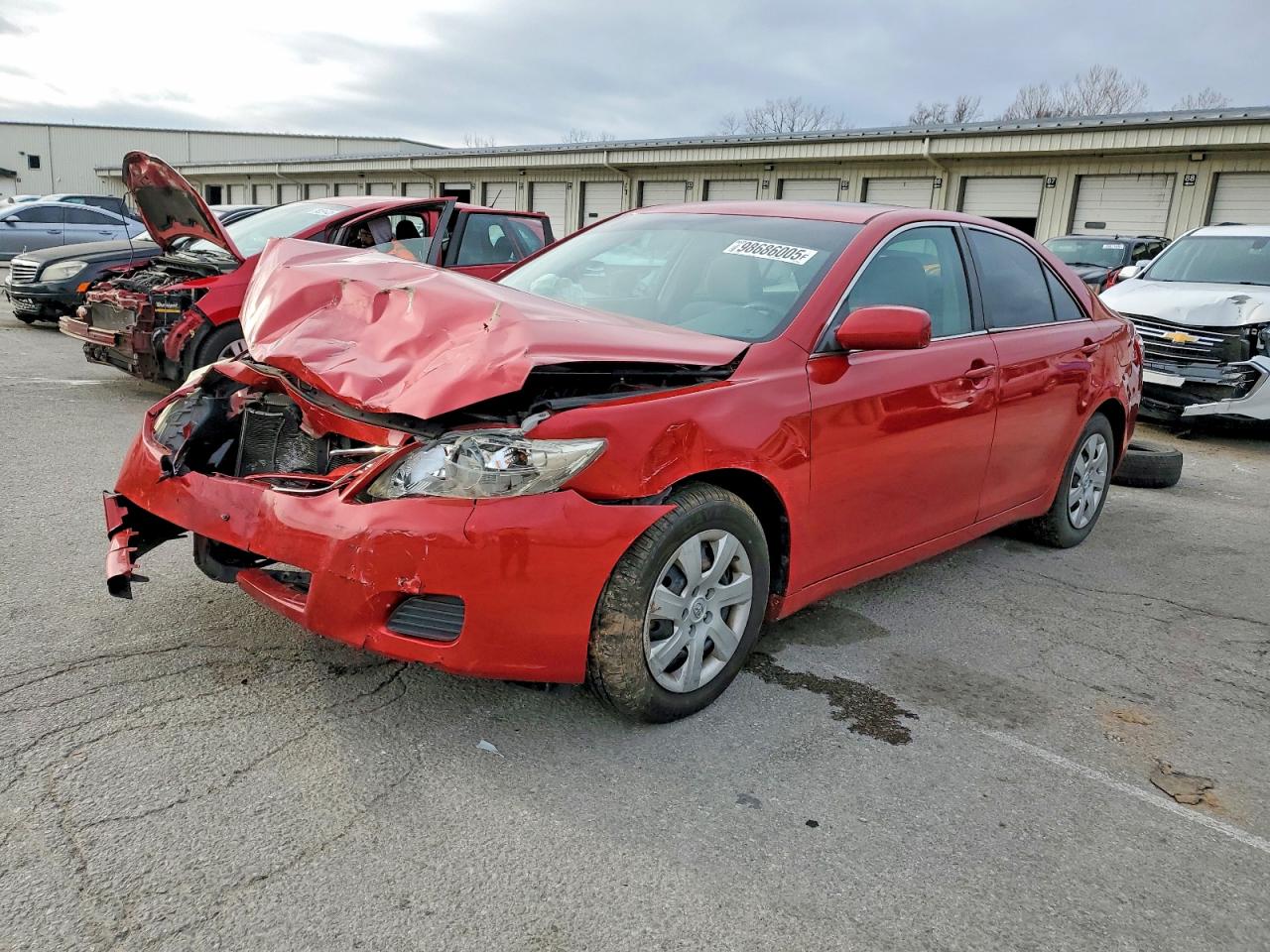 2011 TOYOTA CAMRY