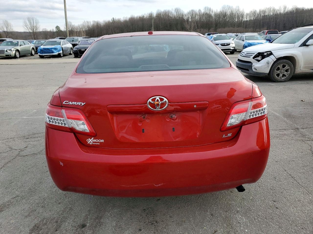 2011 TOYOTA CAMRY BASE photo 6