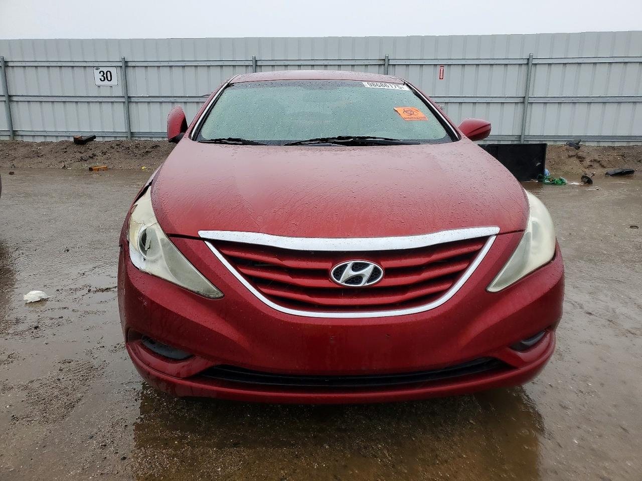 2011 HYUNDAI ACCENT photo 5