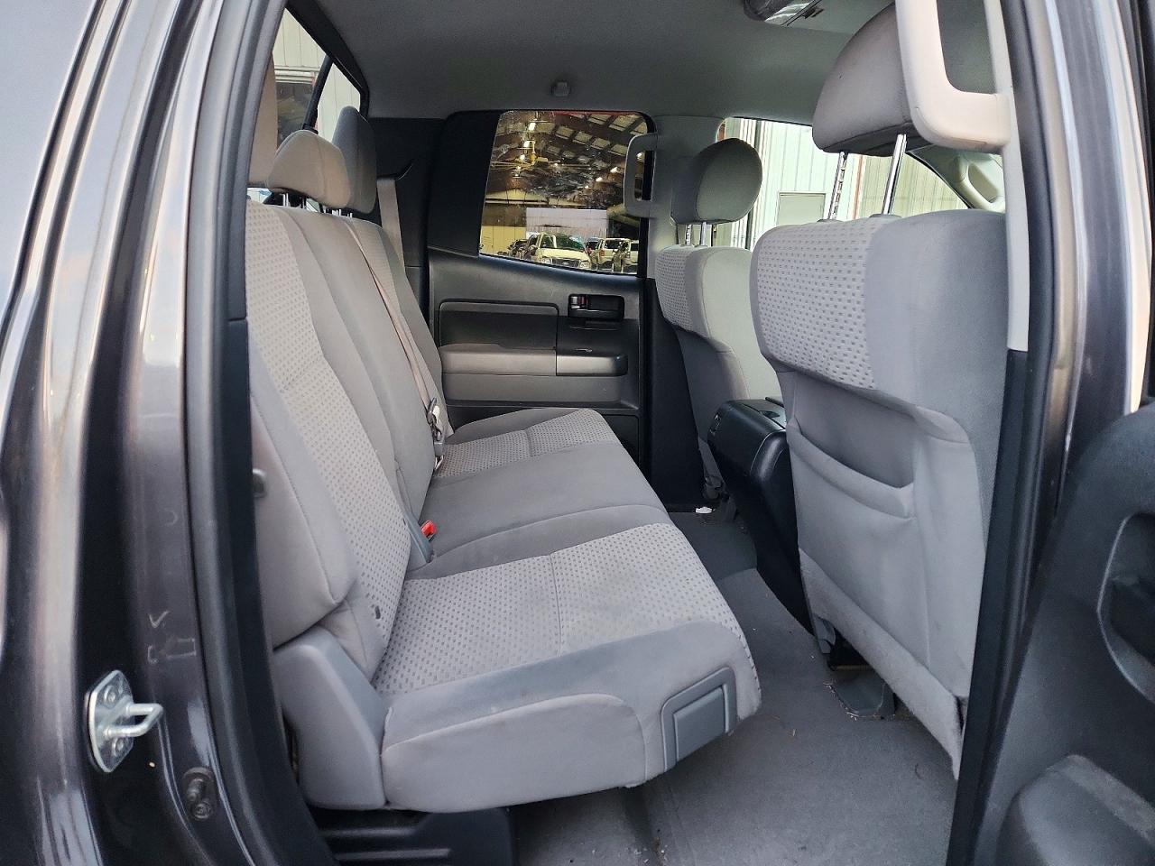 2011 TOYOTA TUNDRA DOUBLE CAB SR5 photo 10