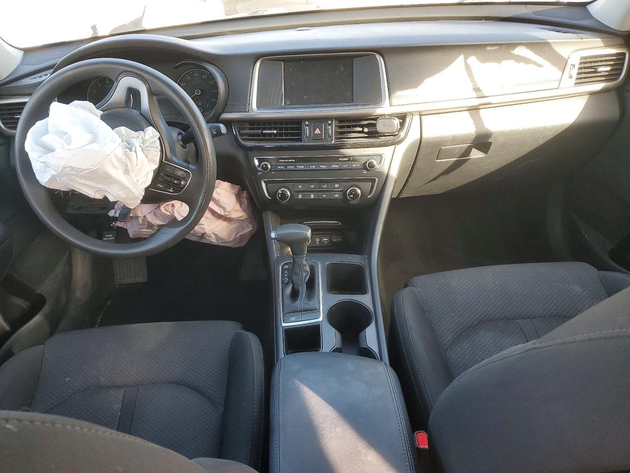 2018 KIA OPTIMA LX photo 8