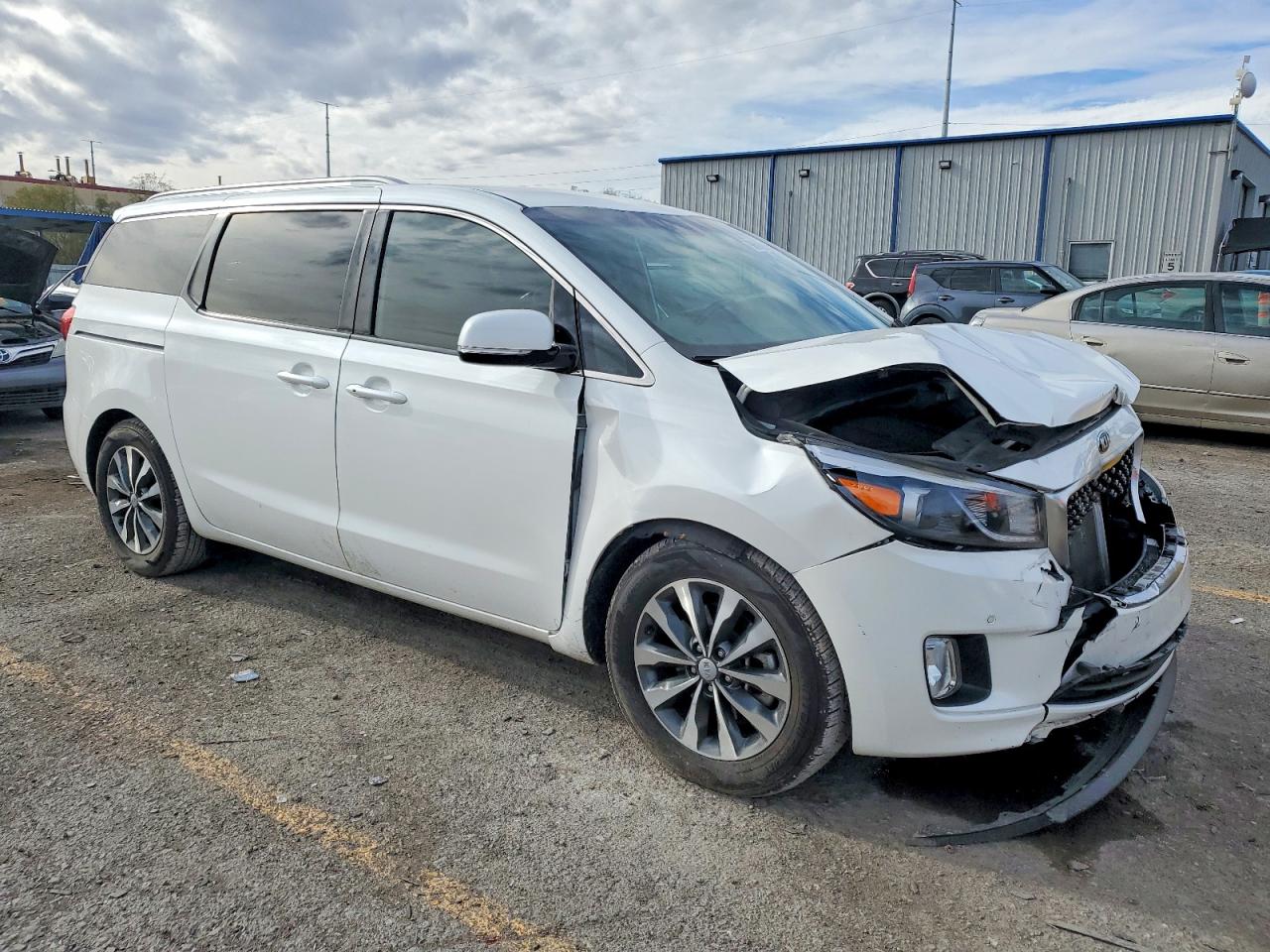 2018 KIA SEDONA EX photo 4