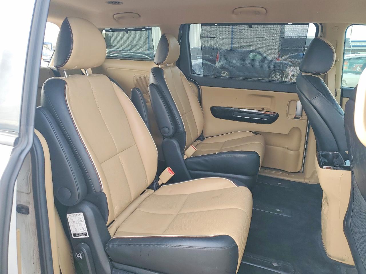 2018 KIA SEDONA EX photo 11