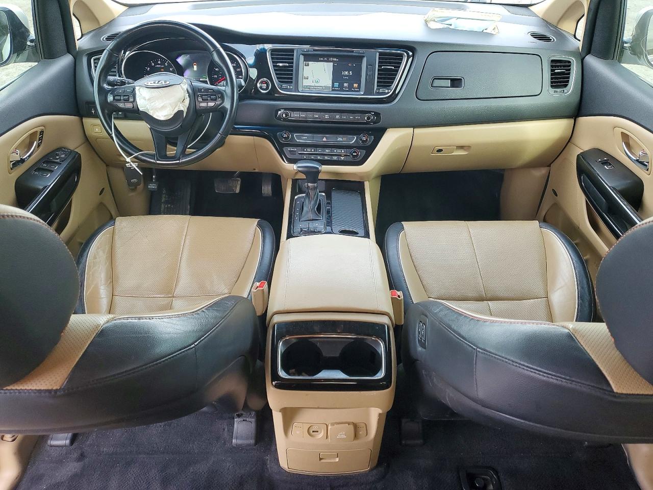 2018 KIA SEDONA EX photo 8