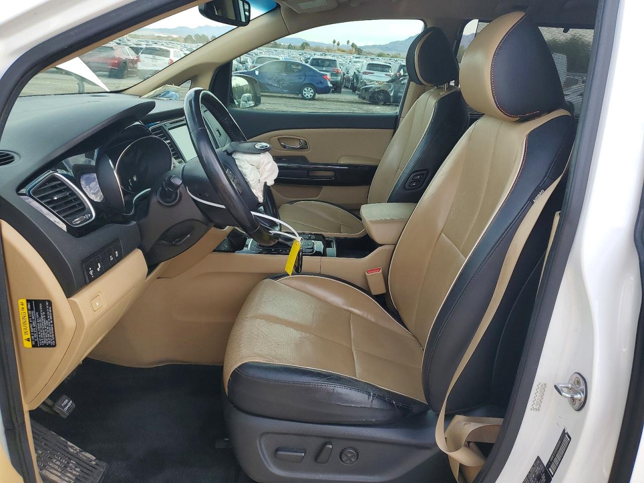 2018 KIA SEDONA EX photo 7