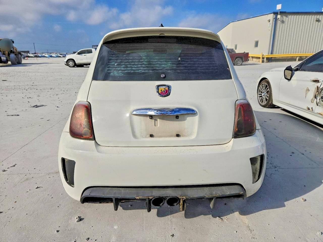 2013 FIAT 500 ABARTH photo 6