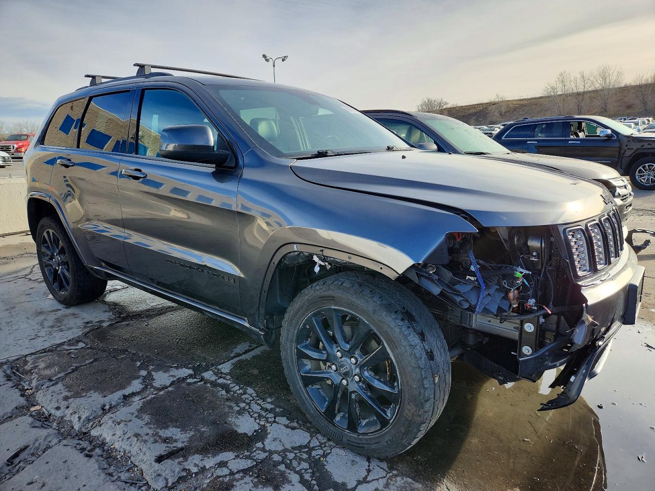 2018 JEEP GRAND CHEROKEE LAREDO photo 4