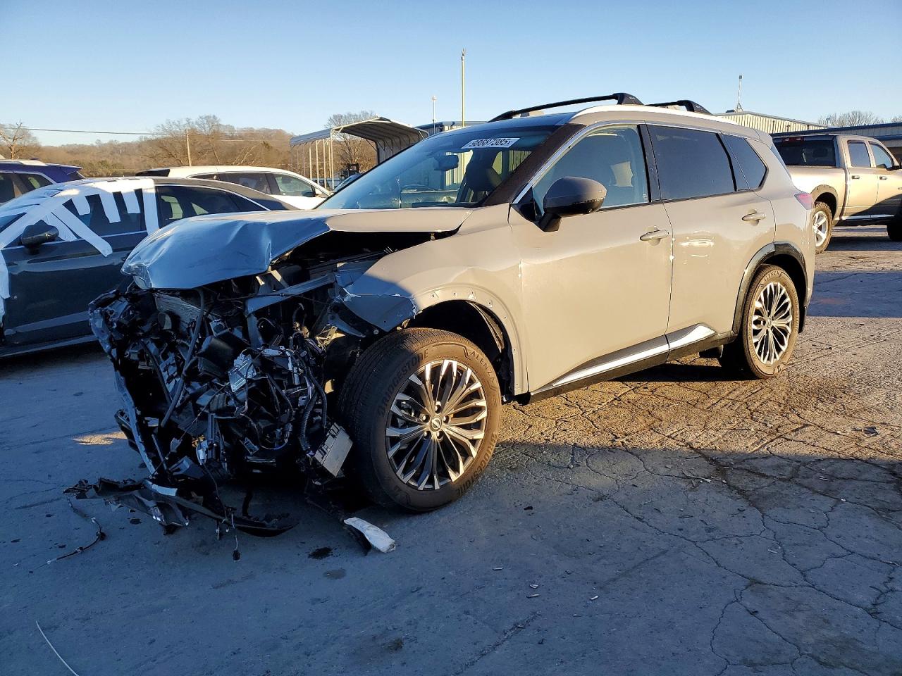 2025 NISSAN ROGUE