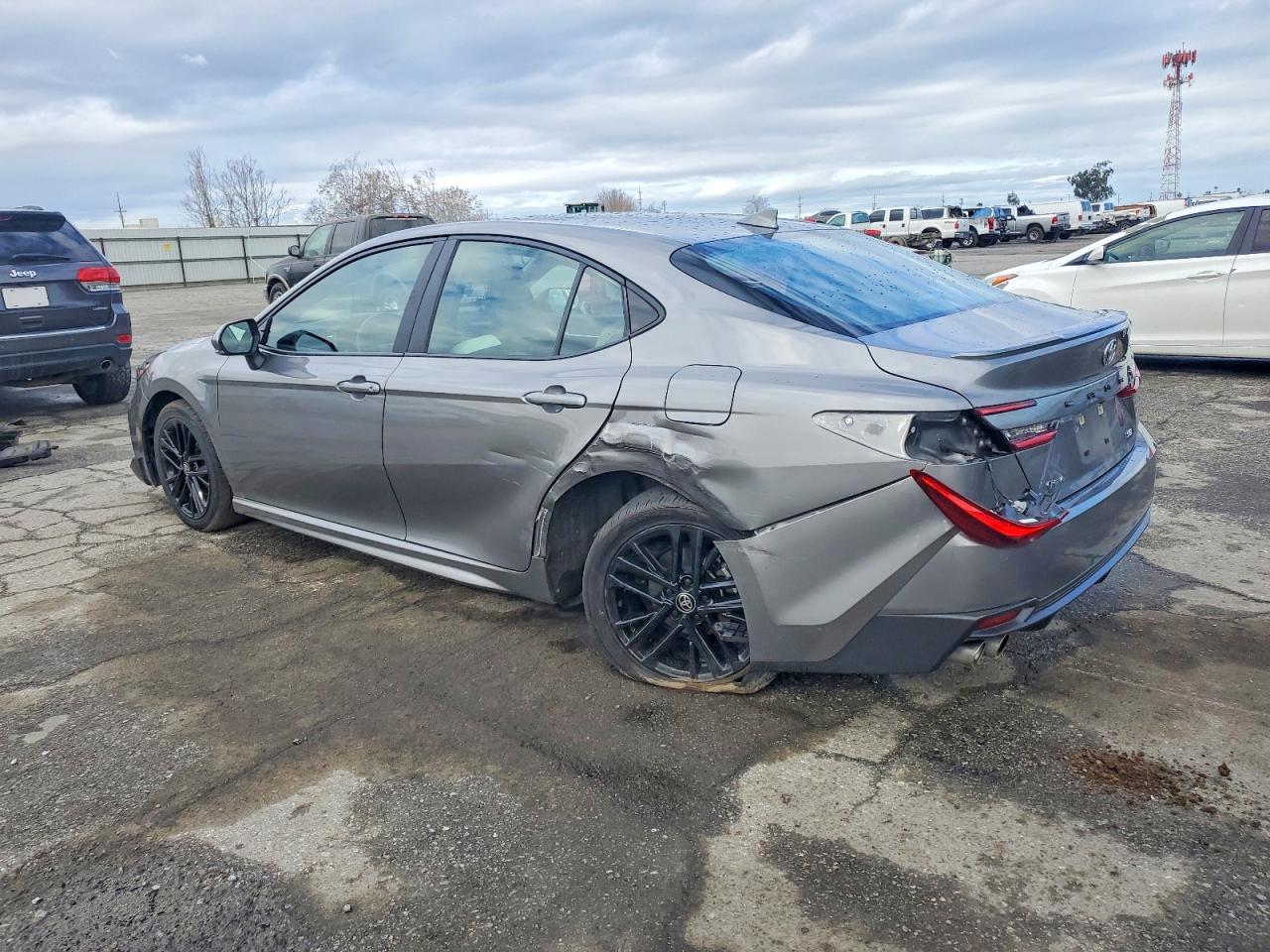 2025 TOYOTA CAMRY XSE photo 2
