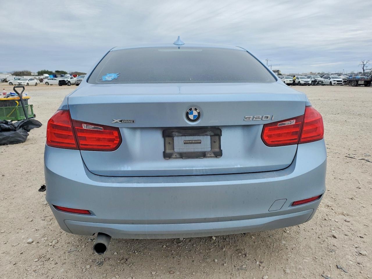 2015 BMW 320 I XDRIVE photo 6