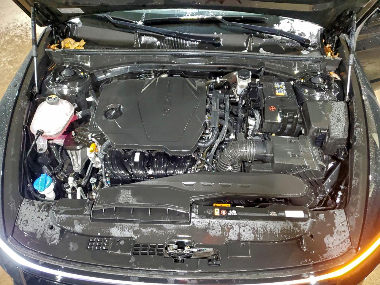 2024 HYUNDAI SONATA SEL photo 11