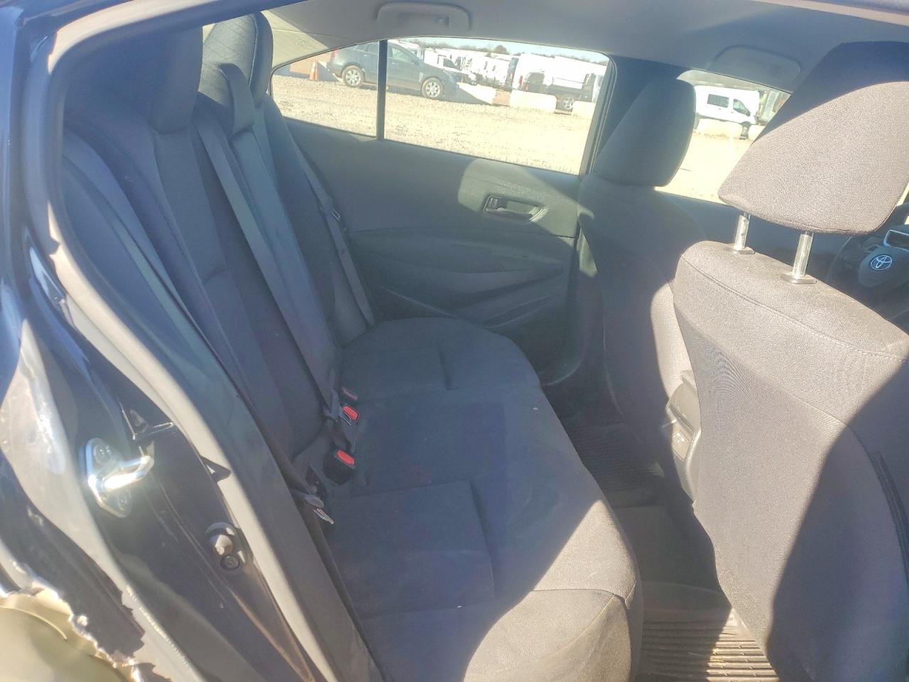 2023 TOYOTA COROLLA LE photo 10