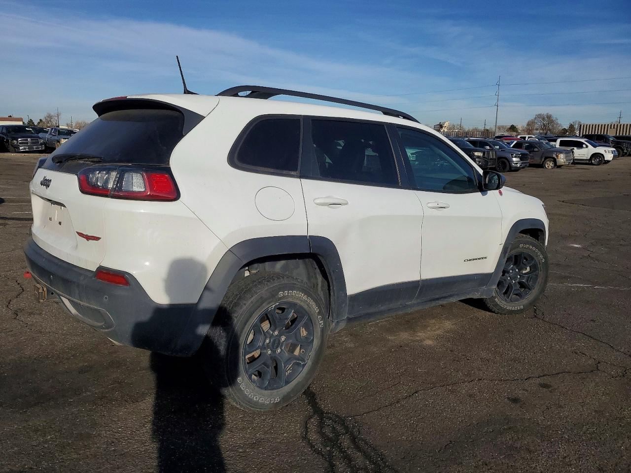2021 JEEP CHEROKEE TRAILHAWK photo 3