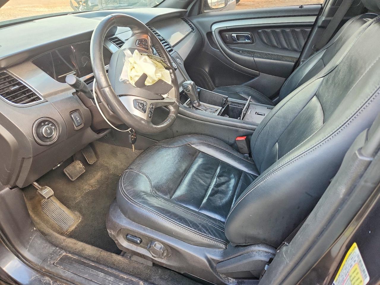 2015 FORD TAURUS SEL photo 7