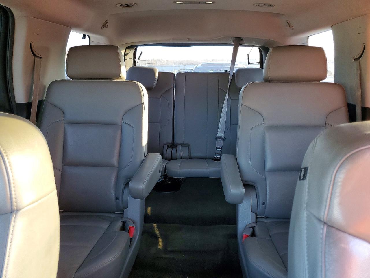 2015 CHEVROLET TAHOE C1500 LT photo 10