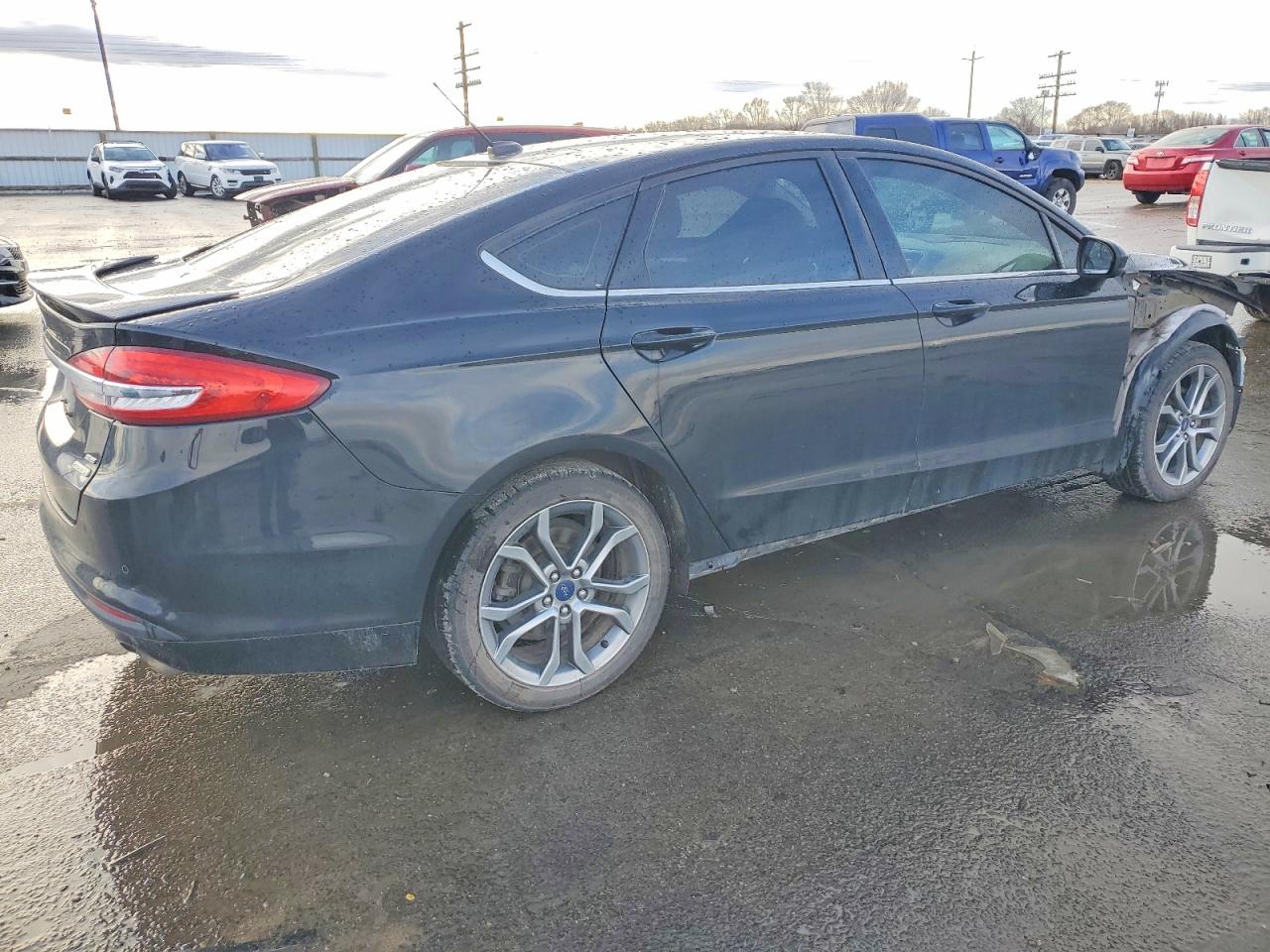 2017 FORD FUSION SE photo 3