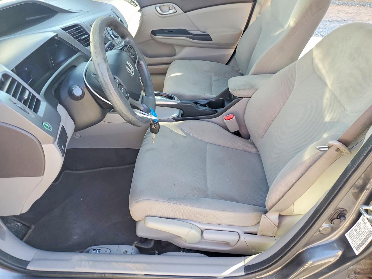 2012 HONDA CIVIC LX photo 7