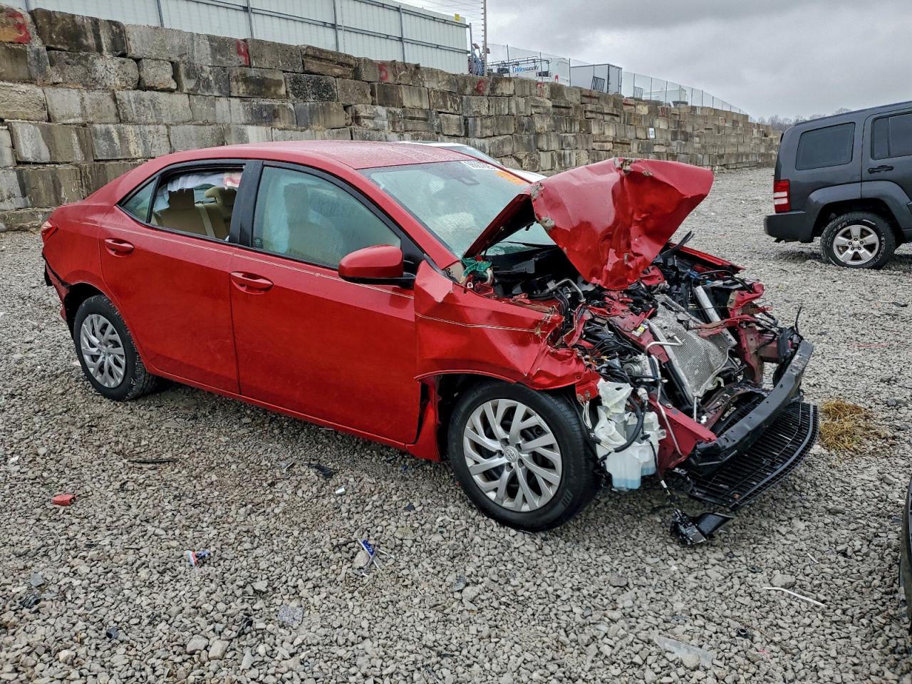 2017 TOYOTA COROLLA L photo 4