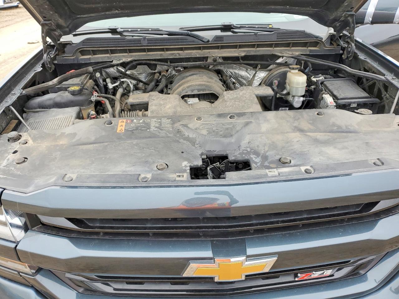 2017 CHEVROLET SILVERADO K1500 LT photo 11