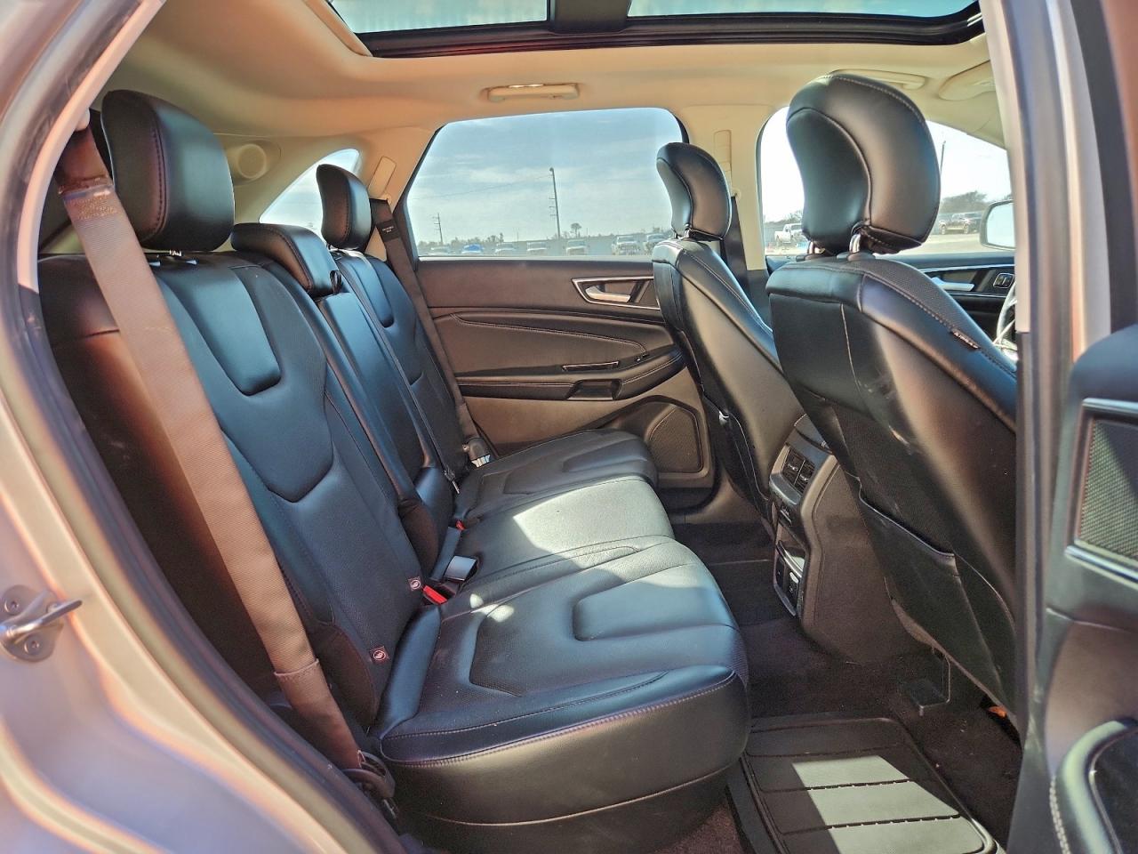 2017 FORD EDGE TITANIUM photo 11