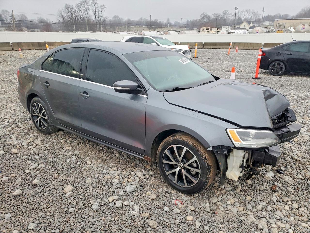 2013 VOLKSWAGEN JETTA SE photo 4