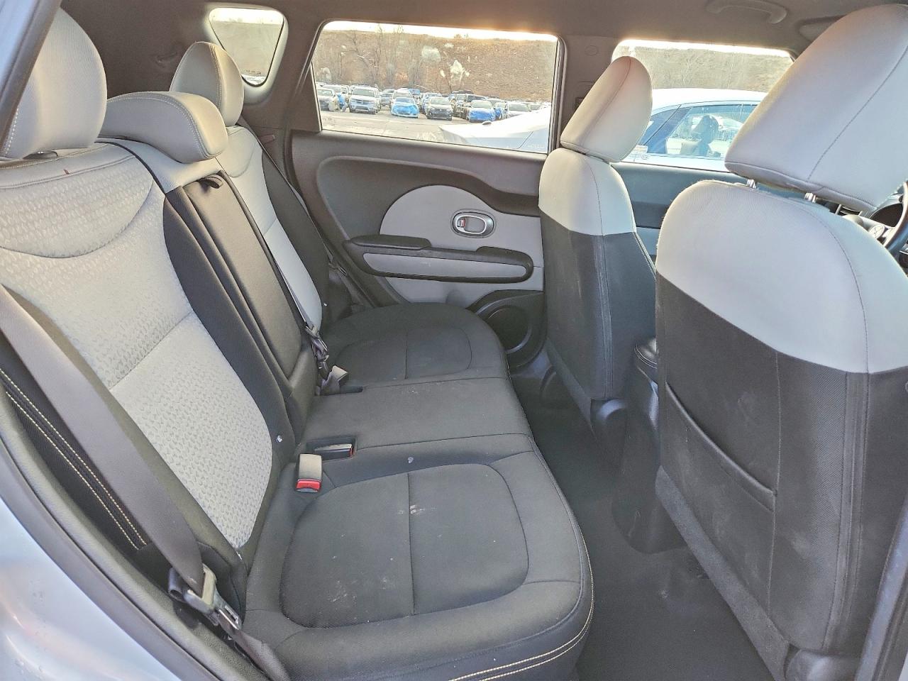 2014 KIA SOUL + photo 11