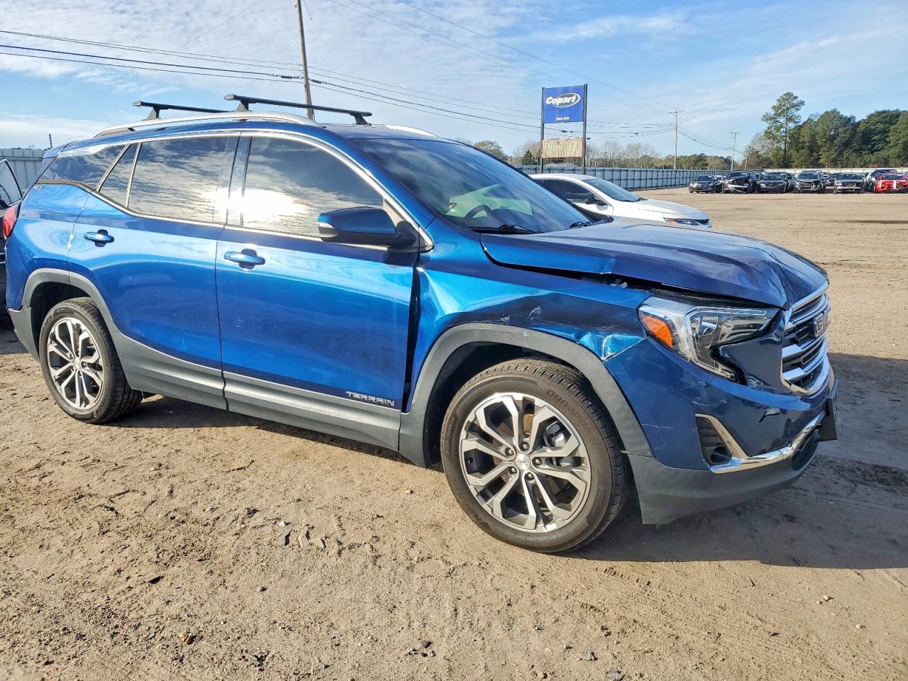 2020 GMC TERRAIN SLT photo 4
