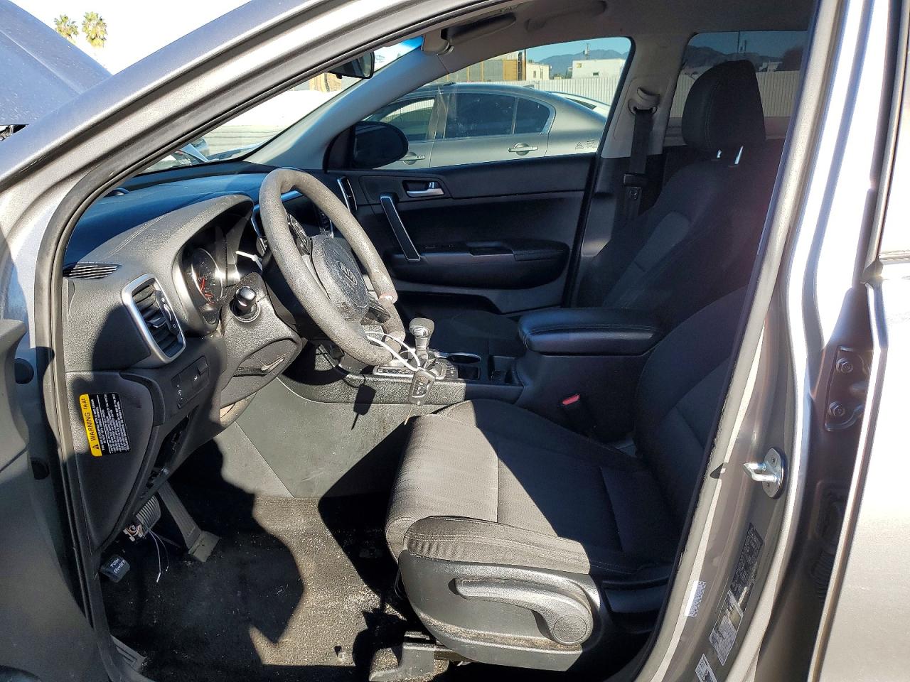 2021 KIA SPORTAGE LX photo 7