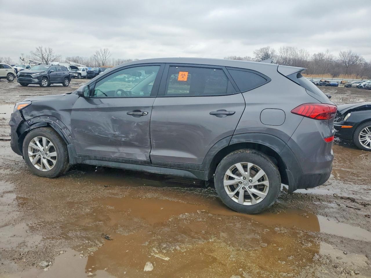2020 HYUNDAI TUCSON SE photo 2