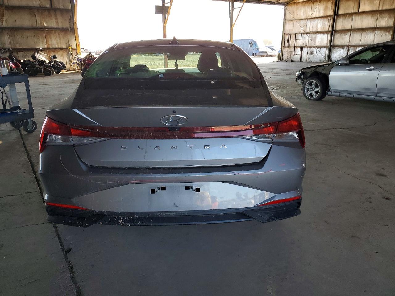 2023 HYUNDAI ELANTRA SEL photo 6