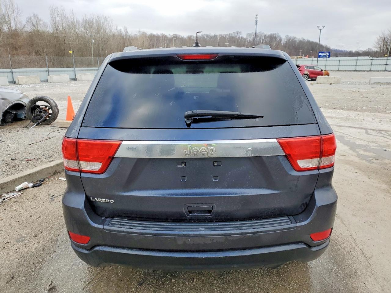 2012 JEEP GRAND CHEROKEE LAREDO photo 6