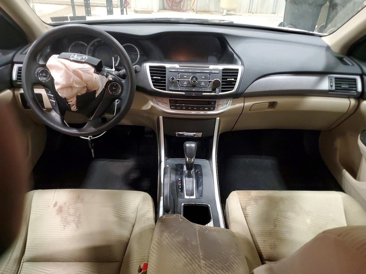 2015 HONDA ACCORD LX photo 22