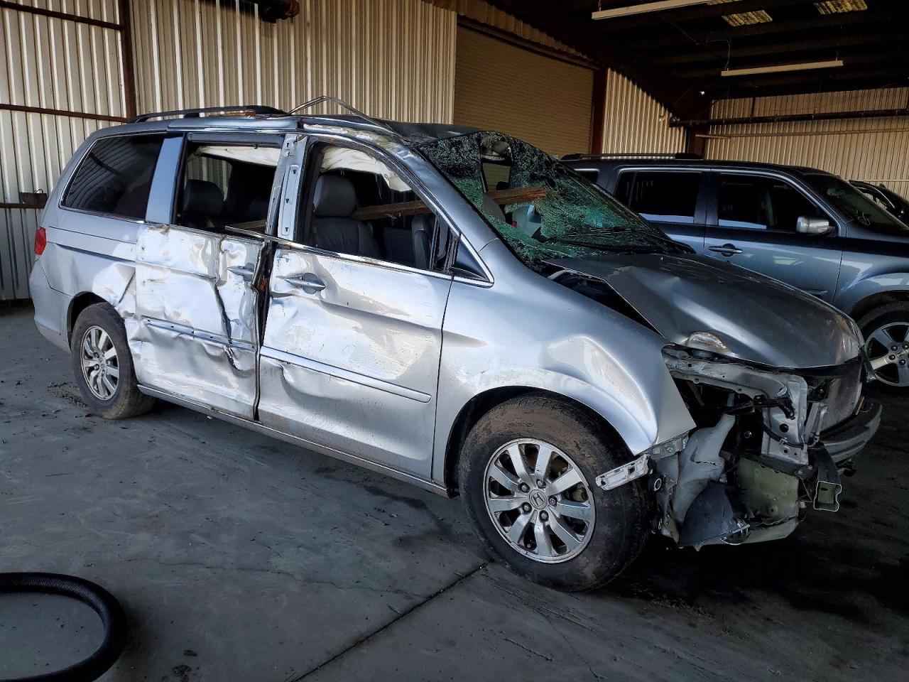 2010 HONDA ODYSSEY EXL photo 4