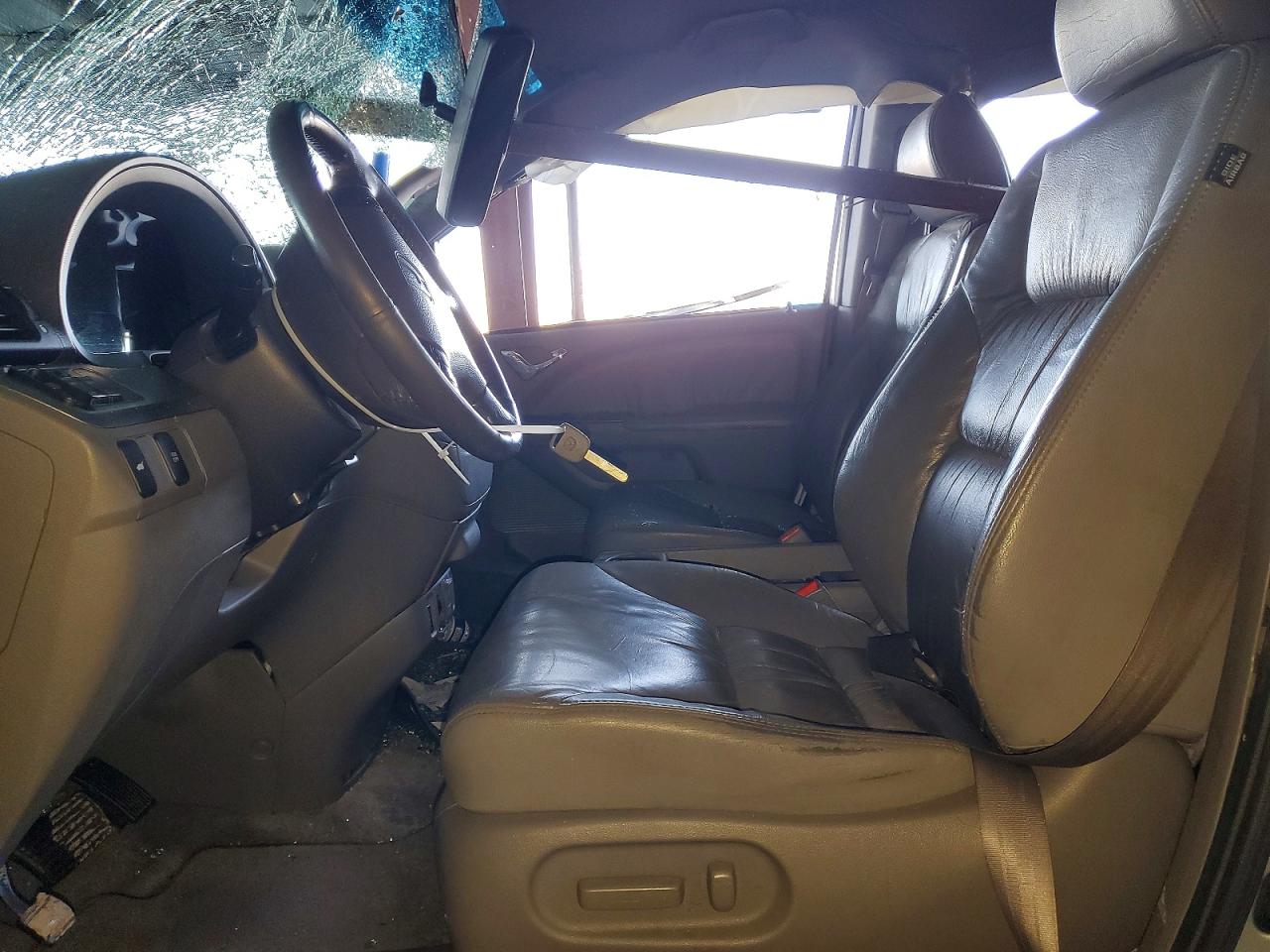 2010 HONDA ODYSSEY EXL photo 7